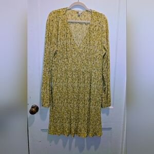 Elegant Yellow Patterned Dress